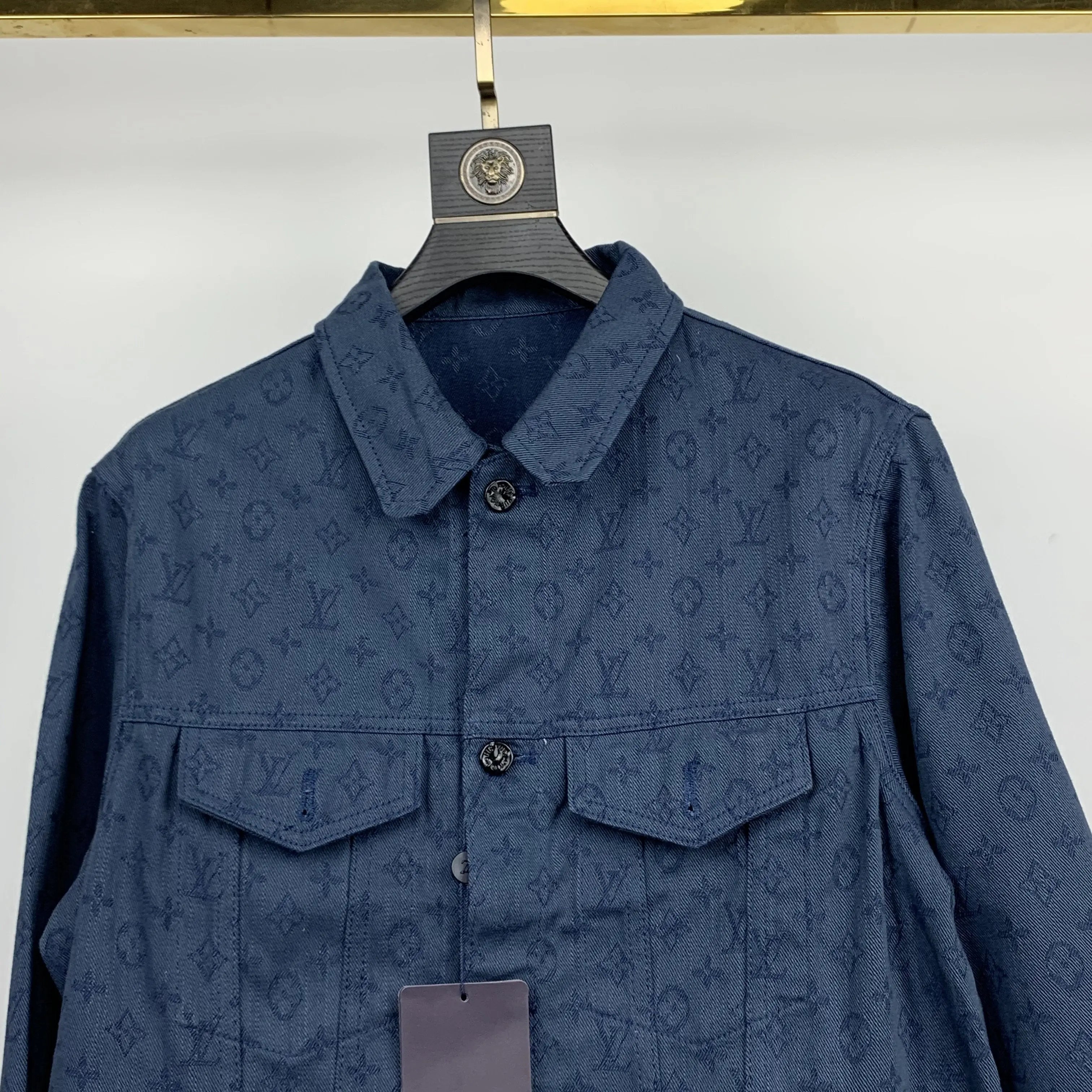 LOUIS VUITTON - JACKET - https://treadfitpro.com/